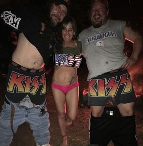 Meet your Posher, Metalmike